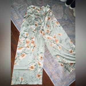 Belk silk pants with built